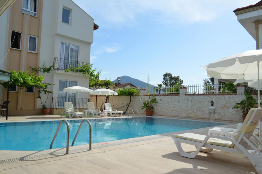 Çam Hotel