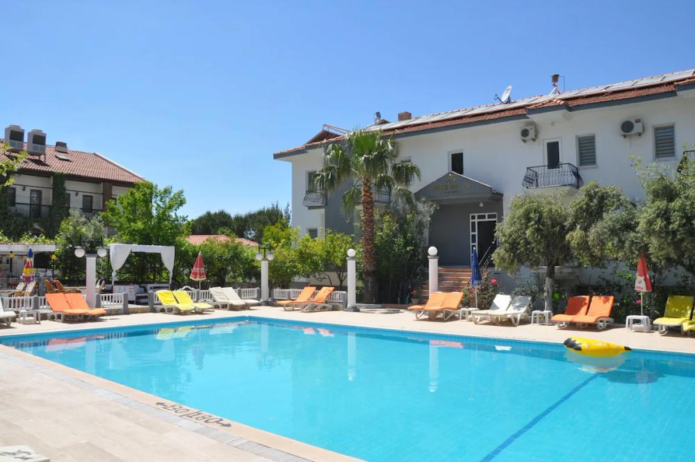 Meşe Hotel & Apartments