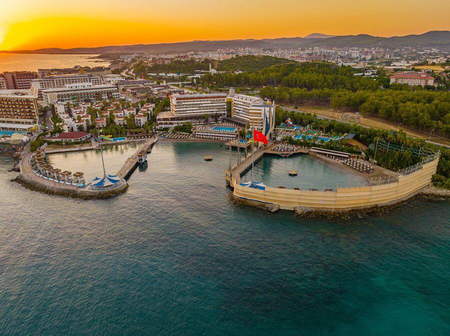 Adin Beach Hotel