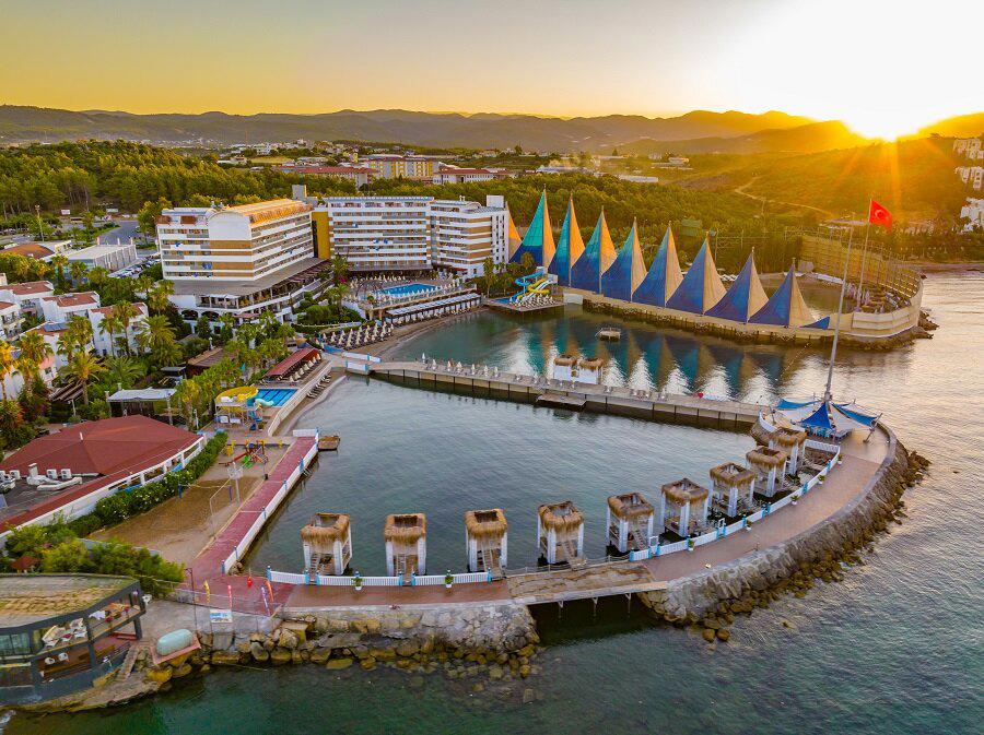 Adin Beach Hotel