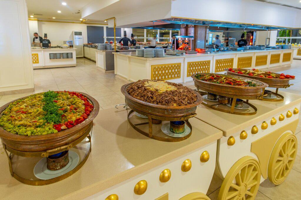 Adin Beach Hotel