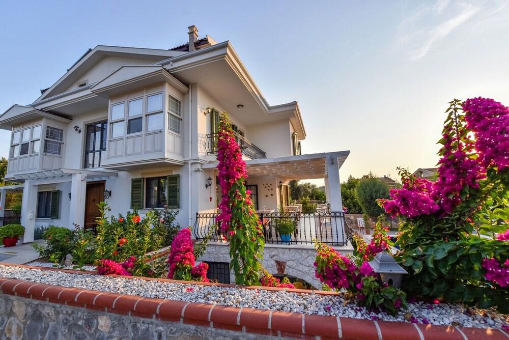 Villa TN - Fethiye (+12 Adults Only)