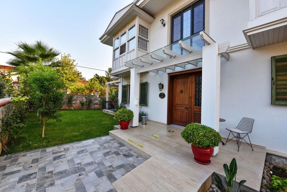 Villa TN - Fethiye (+12 Adults Only)