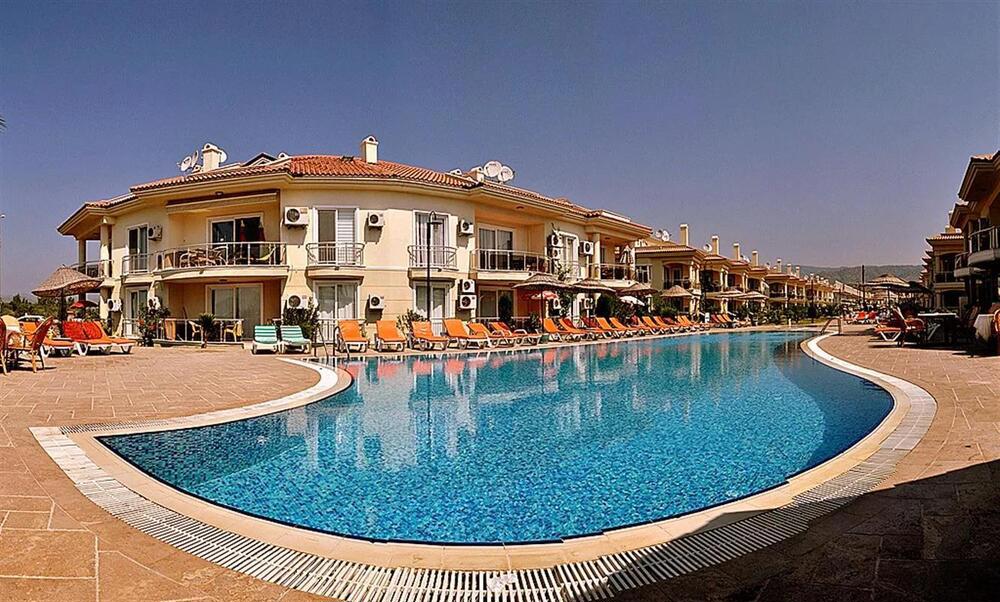 Sunset Beach Club Aqua Lettings