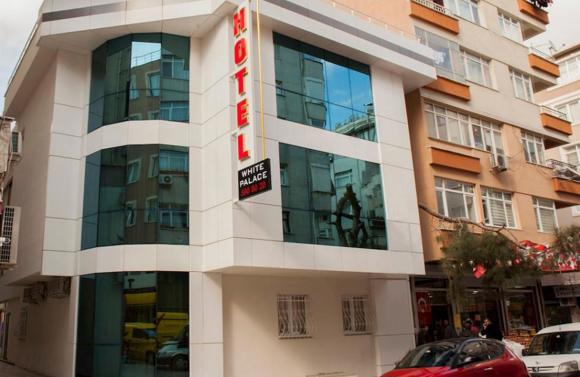 White Palace Hotel
