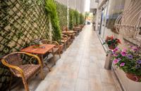 White Palace Hotel