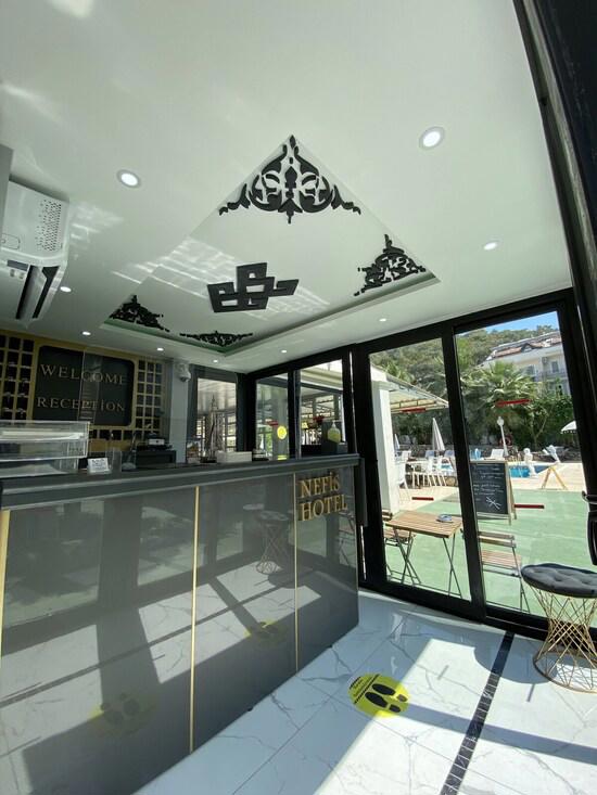 Nefis Hotel
