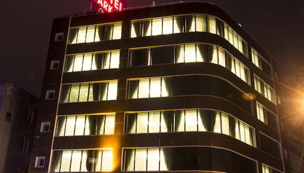 Park Square Hotel