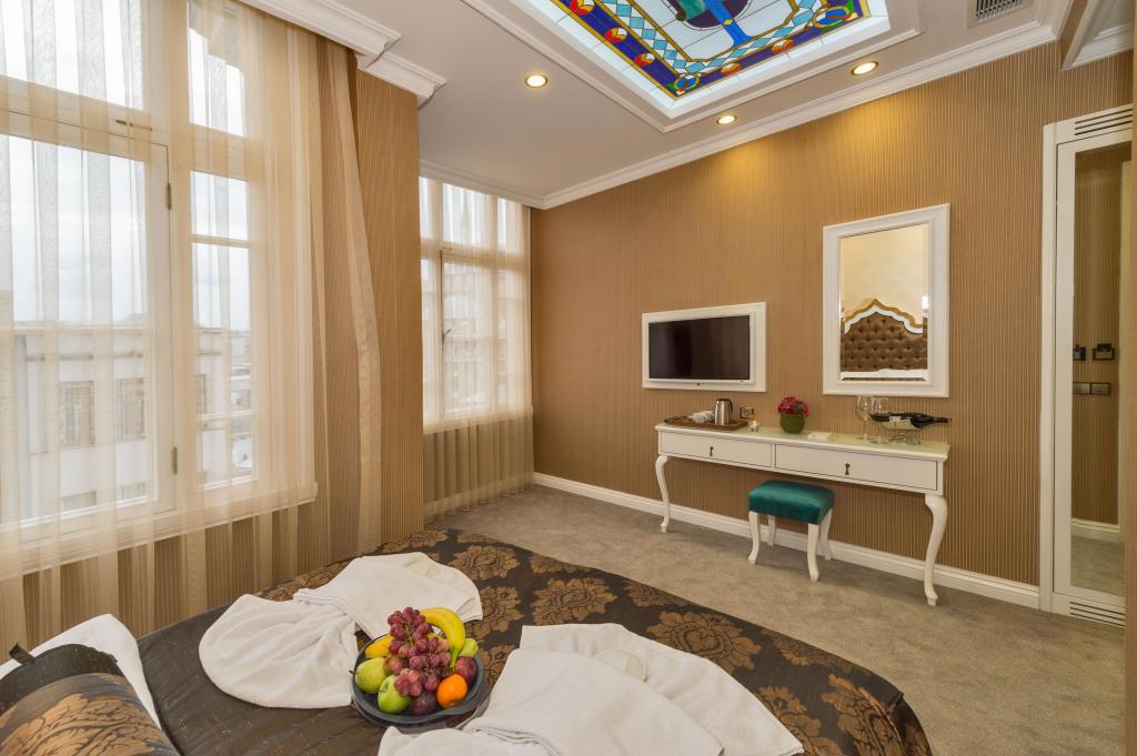 Alpek Hotel