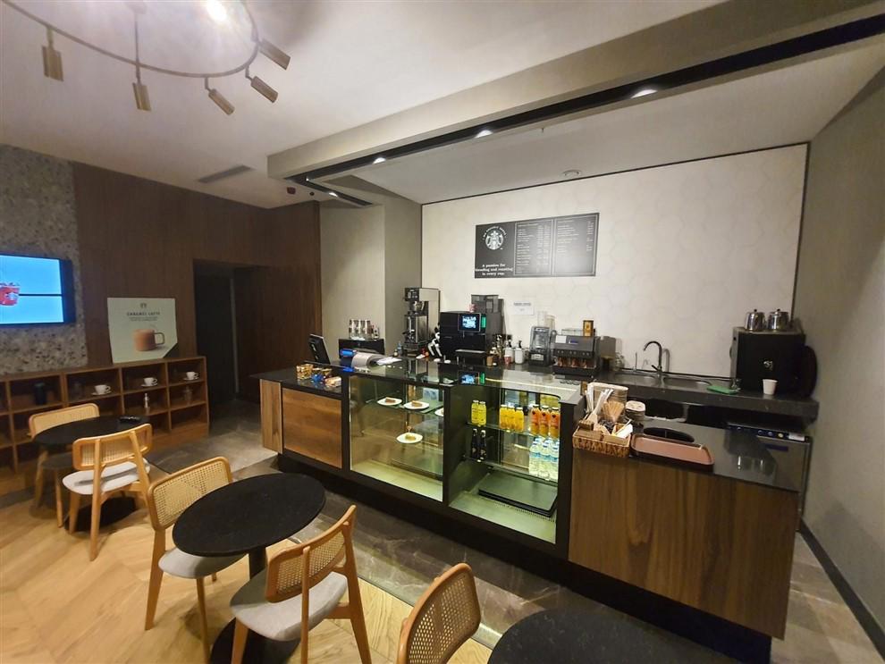 Edition Old City Boutique Hotel