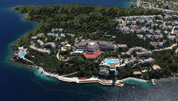 Green Beach Resort 