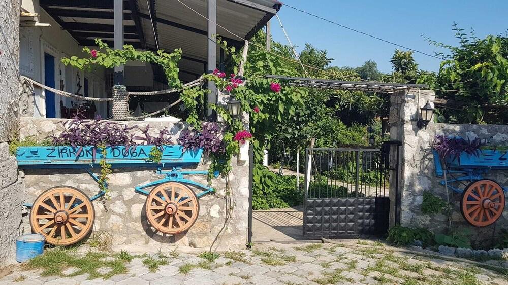 Zirkon Doğa Butik Otel