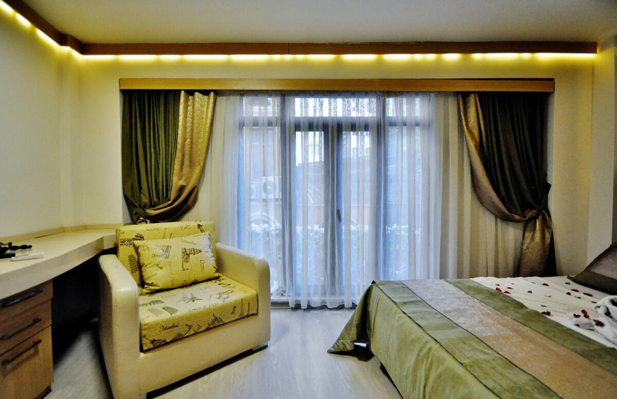 The Beyoğlu House