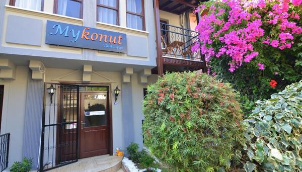 Mykonut Boutique Suites