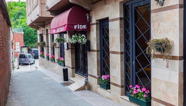 Fide Hotel