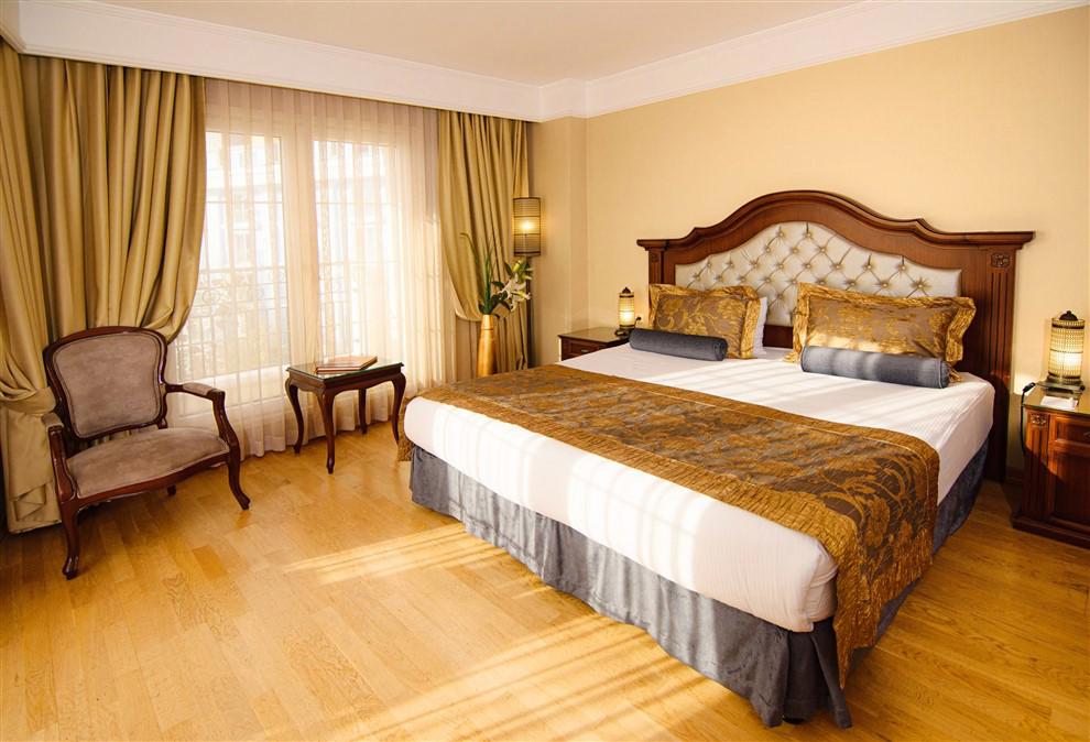 Recital Hotel