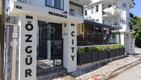 Ozgur City Residence