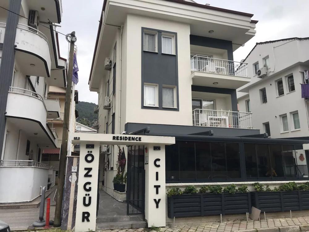 Ozgur City Residence