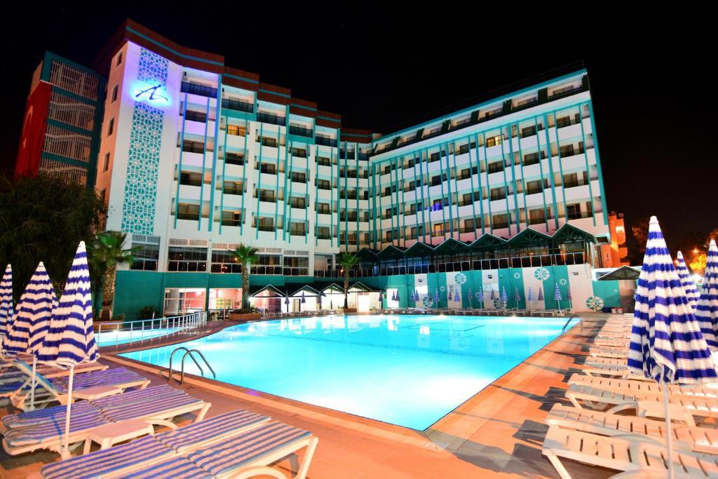 Ananas Otel