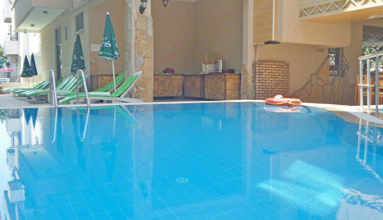 Kleopatra Carina Hotel