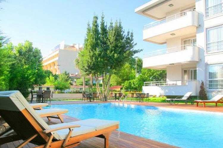 Dragos Island Hotel