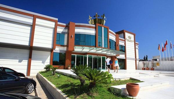 Royal Arena Resort & Spa Hotel