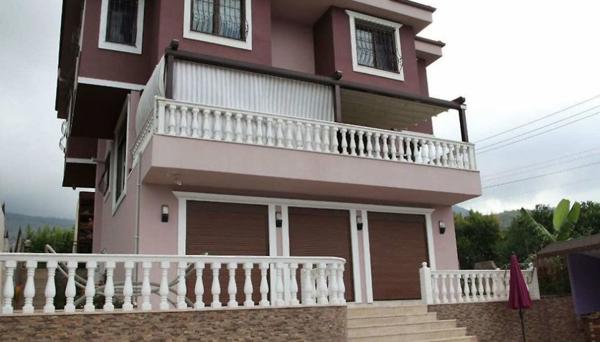 Alaiye Villa