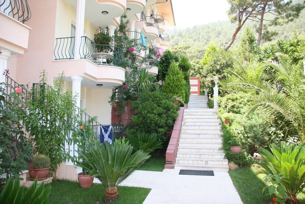 Life Apart Marmaris