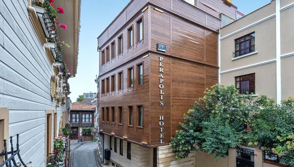 Perapolis Hotel