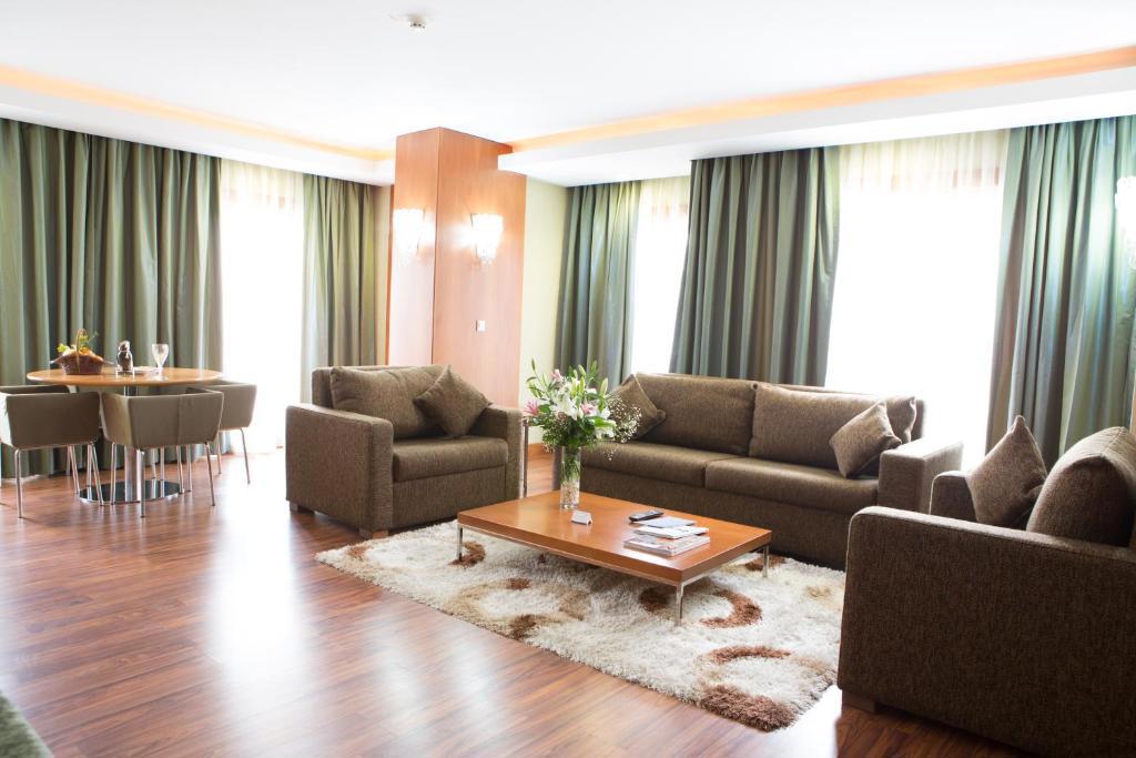 Limak Ambassadore Hotel