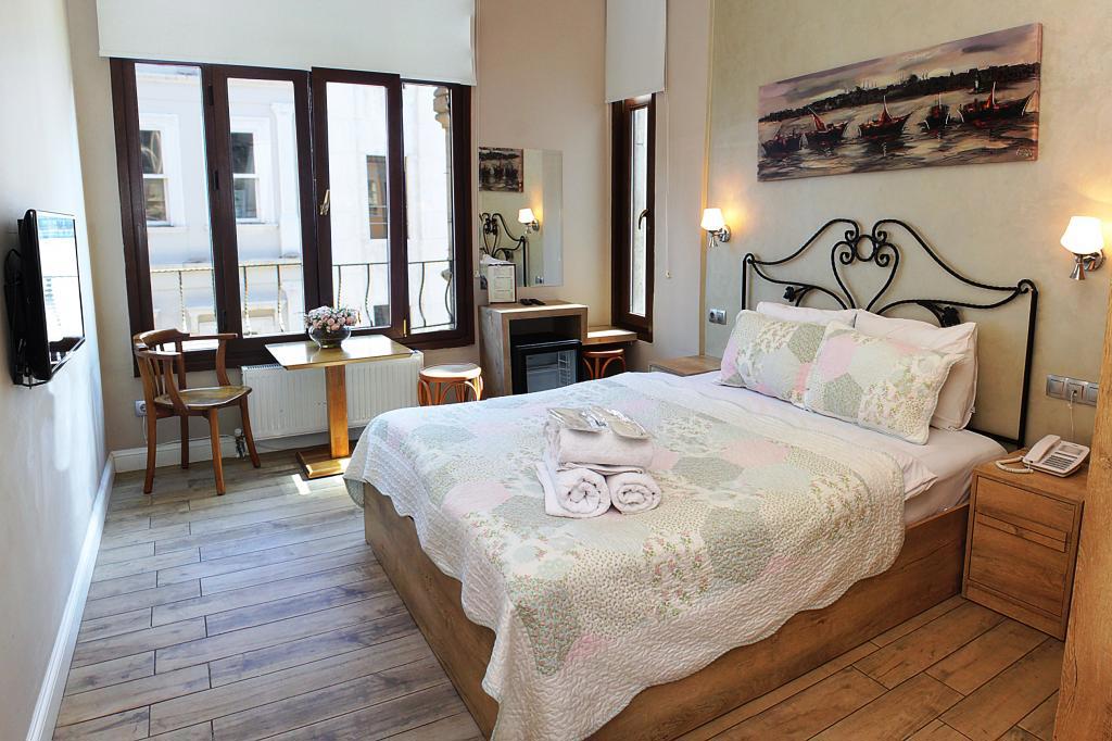 Ragıp Pasha Hotels