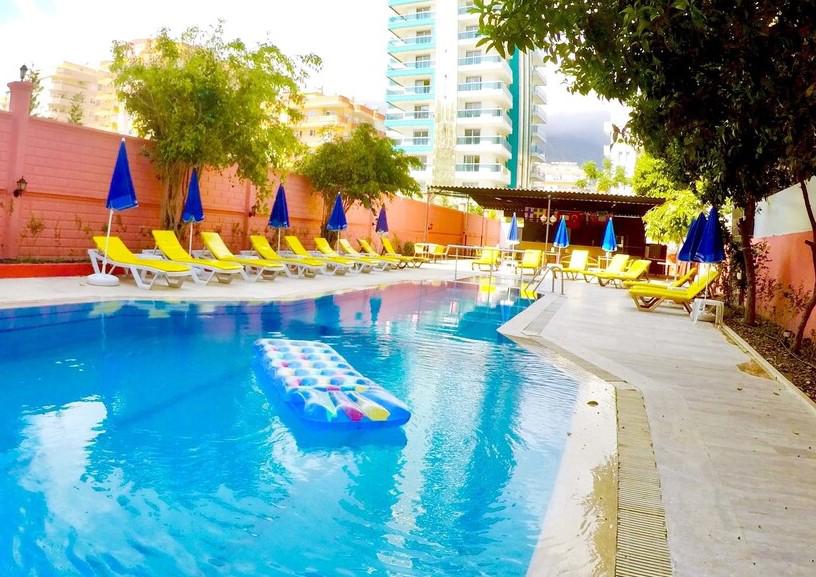 Gold Twins Boutique Hotel