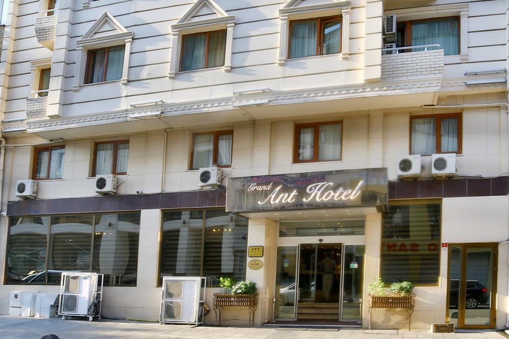 Grand Ant Hotel