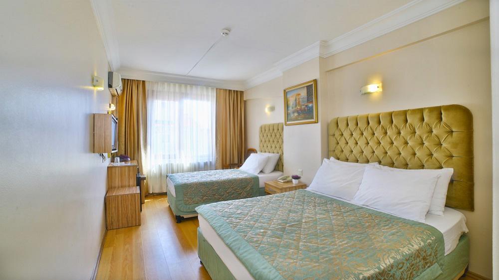 Grand Ant Hotel