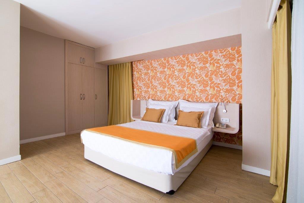 Mirage World Hotel