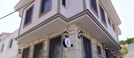 Achilles Hotel