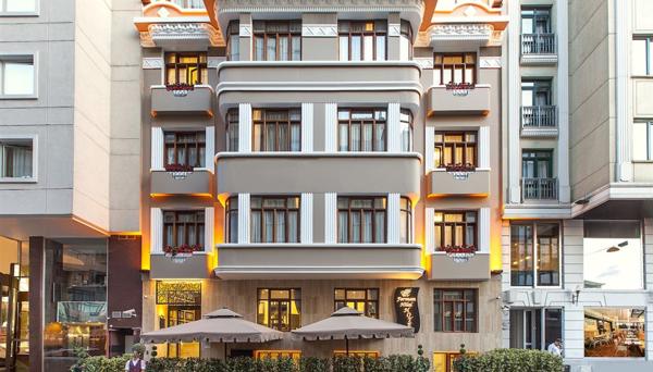 Ferman Hilal Hotel