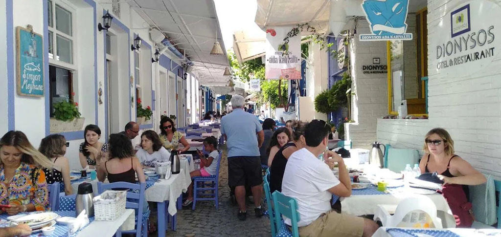 Dionysos Otel Ada Kahvalti & Restaurant