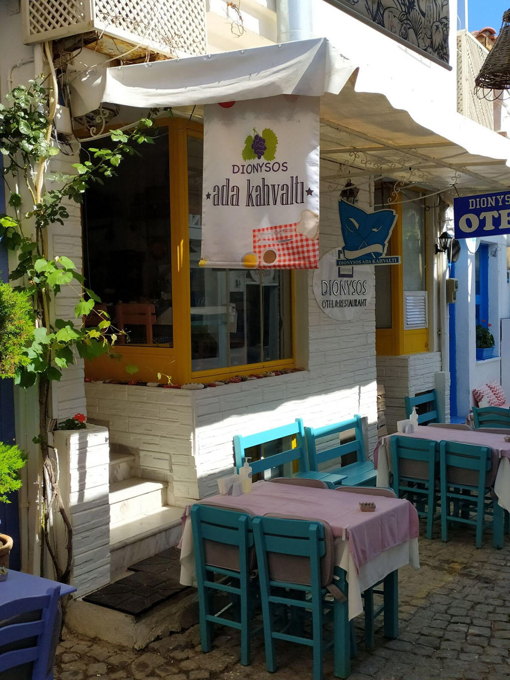 Dionysos Otel Ada Kahvalti & Restaurant