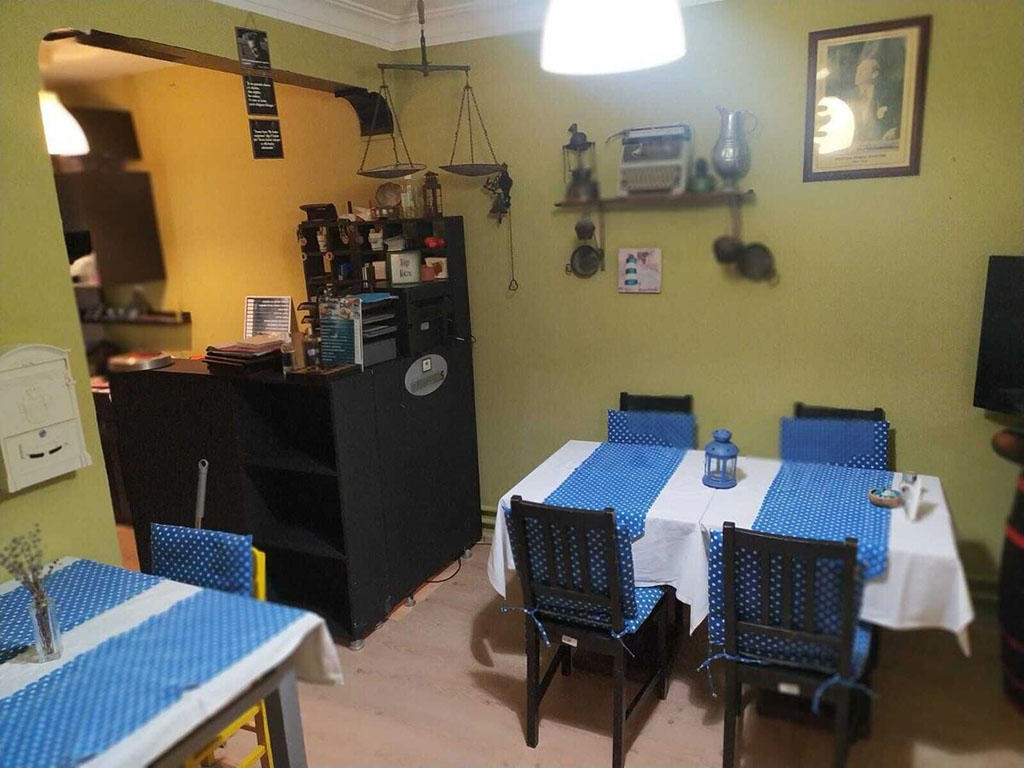 Dionysos Otel Ada Kahvalti & Restaurant