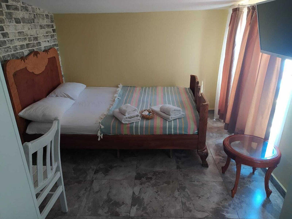 Dionysos Otel Ada Kahvalti & Restaurant