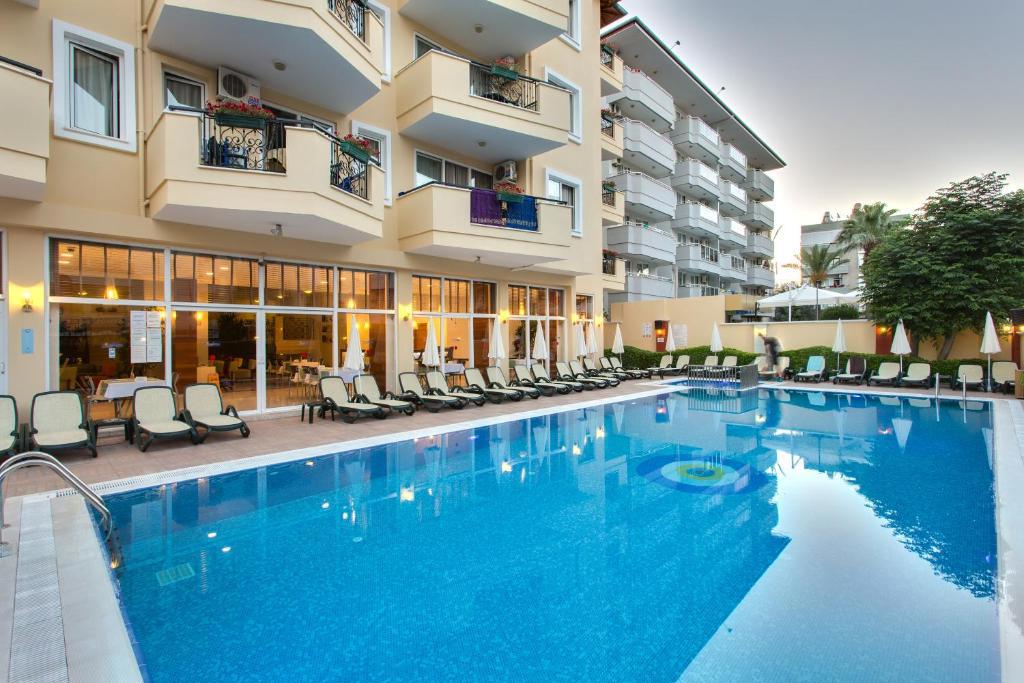 Novella Apart Hotel