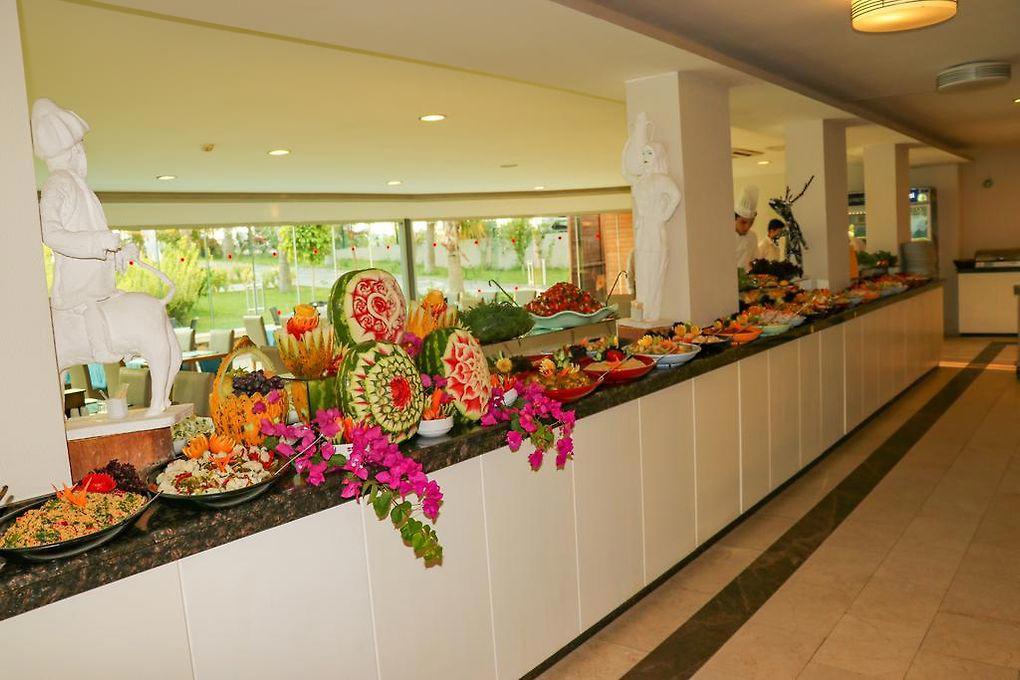 Grand Akca Hotel