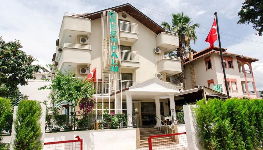 Hotel Green Palm