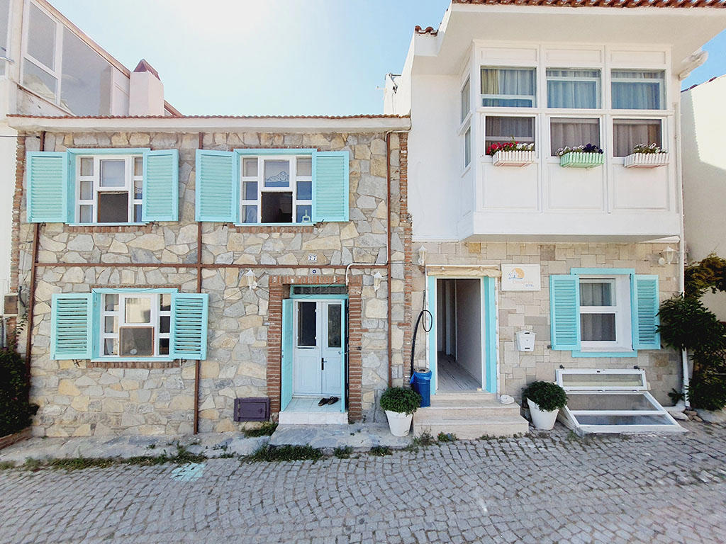 Bozcaada Denizyildizi Hotel