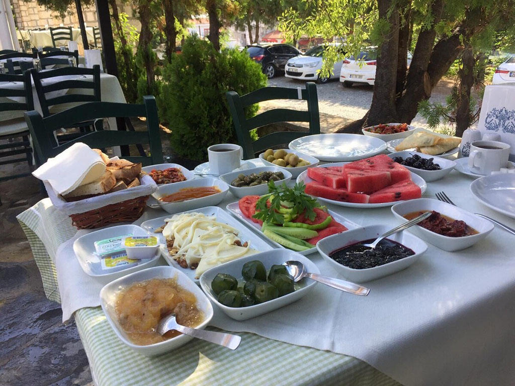 Bozcaada Denizyildizi Hotel