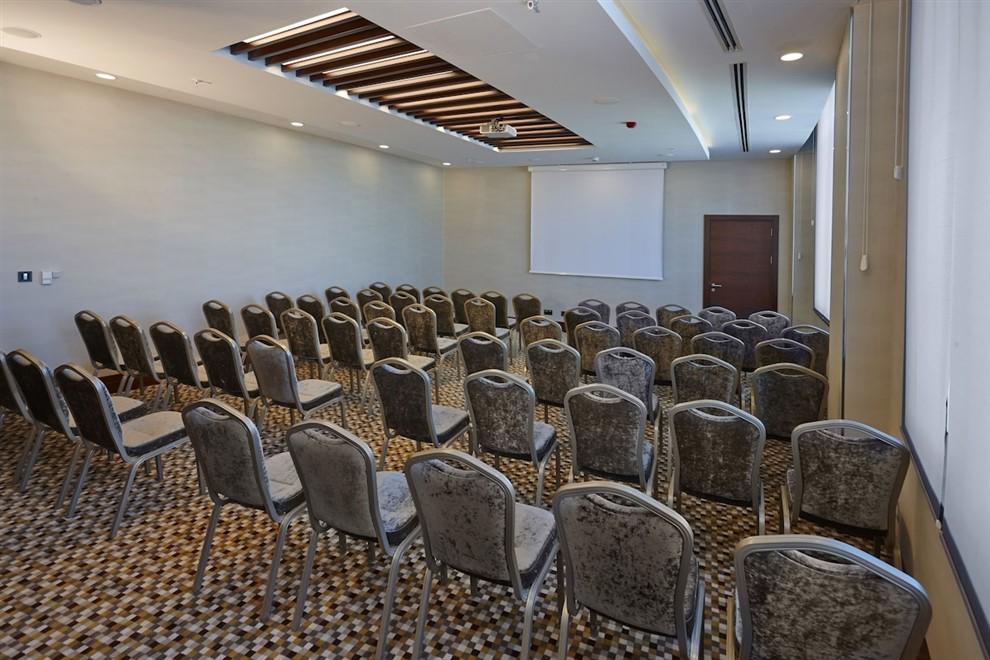 Crowne Plaza İstanbul - Oryapark