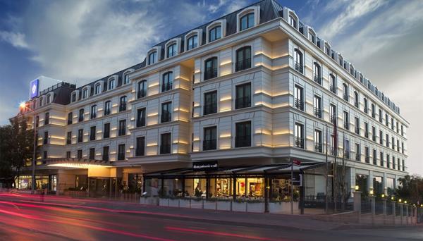 Wyndham Grand İstanbul Kalamış Marina Hotel
