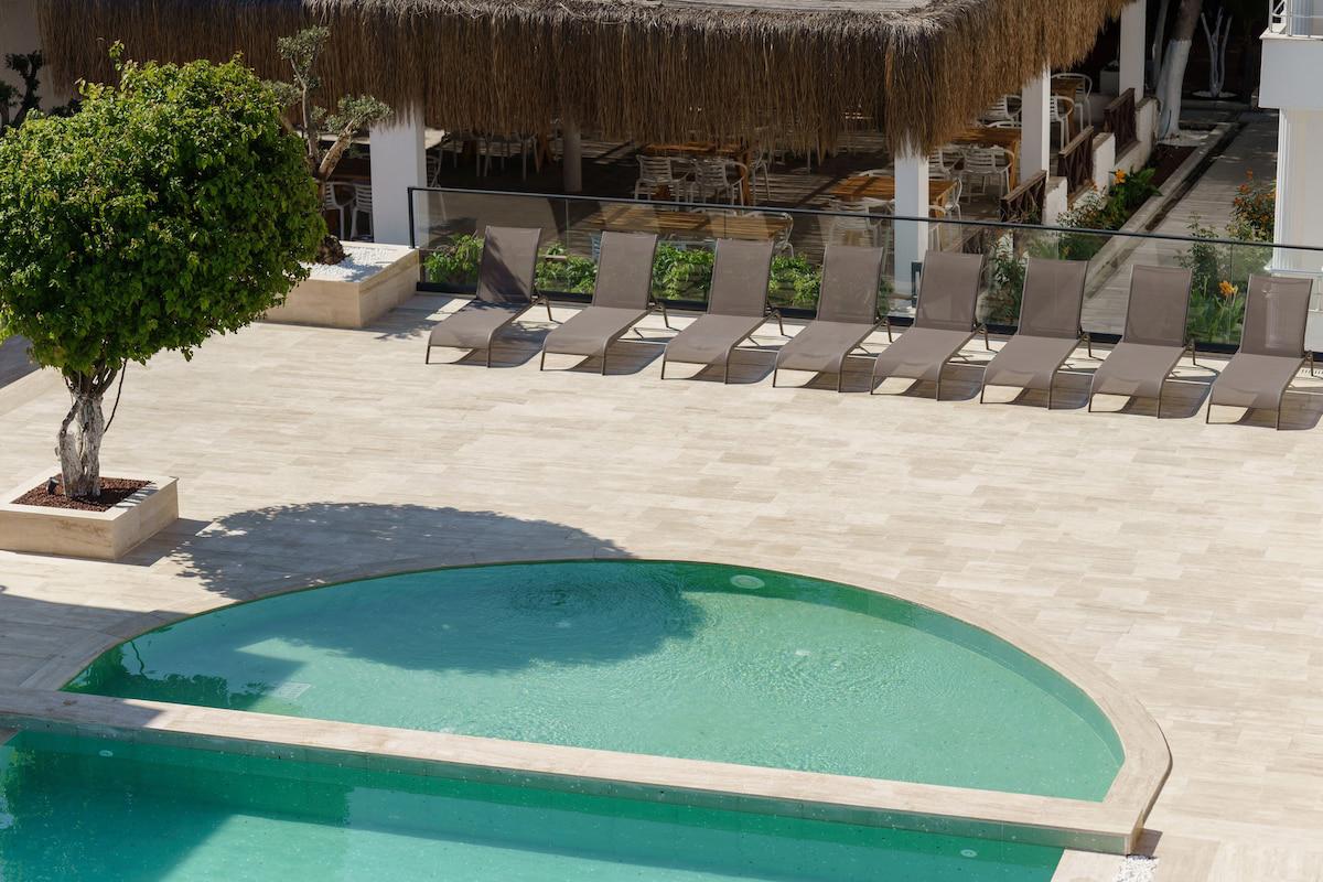 Costa Maya Hotel