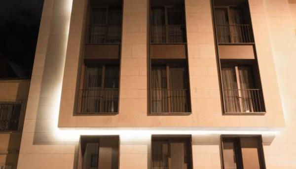 Noble22 Suites